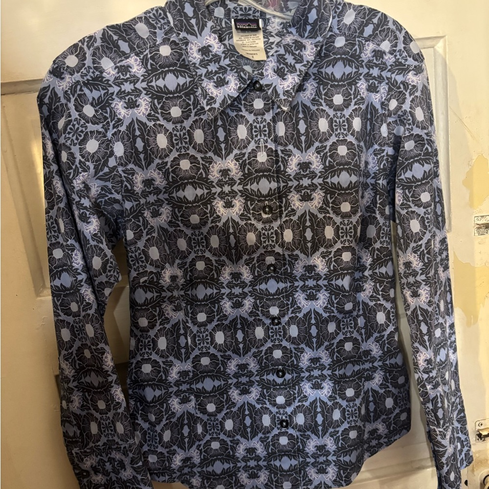 Patagonia Floral Pattern Shirt - Black and White